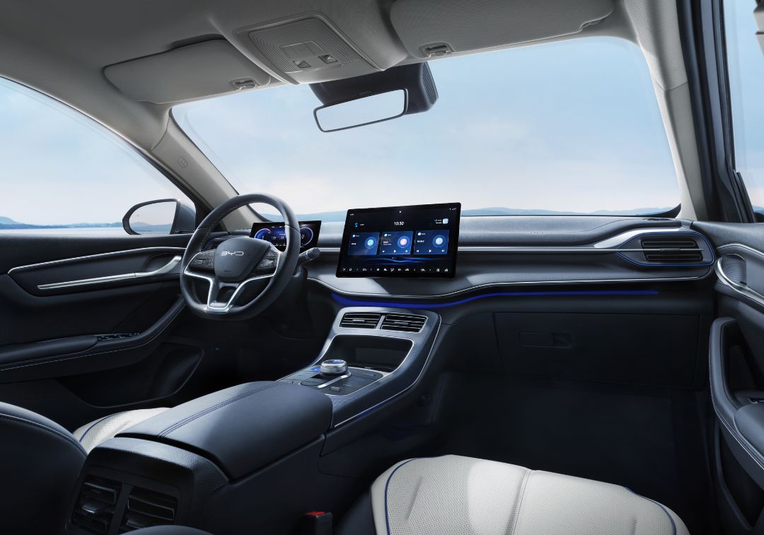 Màn hình cảm ứng trung tâm